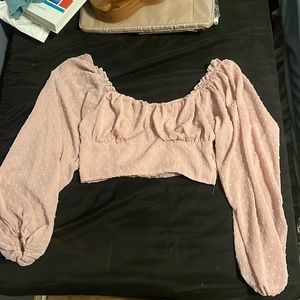 Cropped puffy sleeved long sleeved crop top